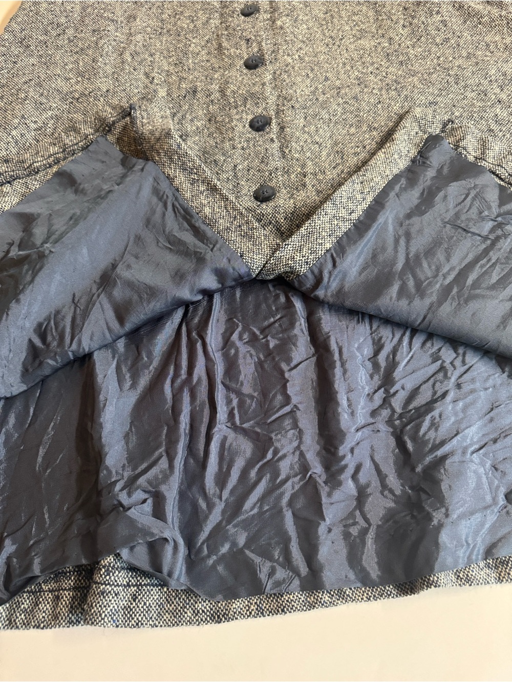 Vtg.80s Orvis High Waist Tweed Wool Button Front Skirt in Blue + Gray.Size 12 - Picture 5 of 5